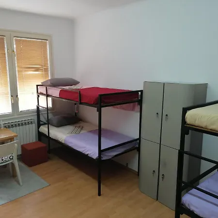 Infinity Boutique Hostel (Adults Only) ホステル *
